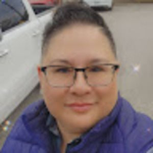 Meet your Posher, Leticia